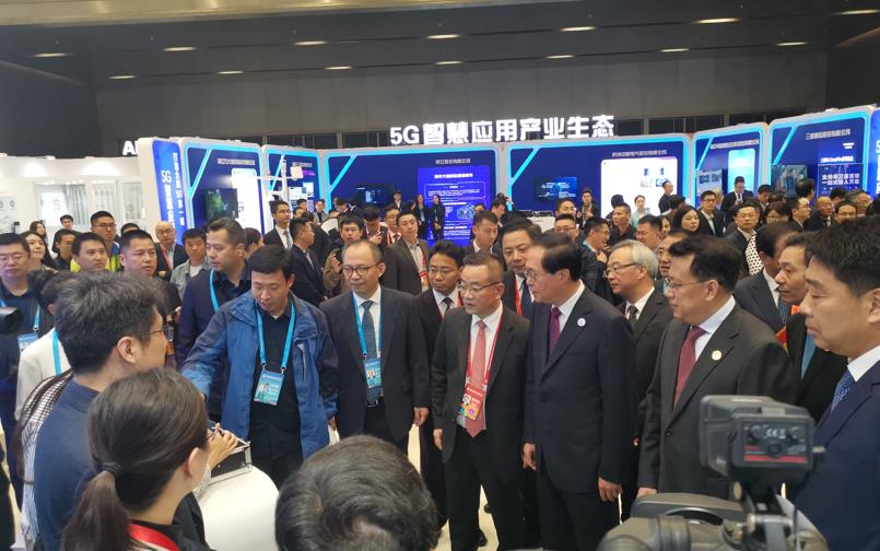 157431778232185304Ve.jpg 2.jpg